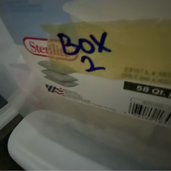 Express black pleated front keyhole neck LS blouse, M - Picture 13 of 13